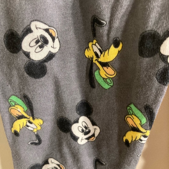 Mickey and Pluto pajamas - Picture 2 of 8